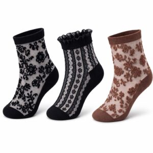 Elegant Lace Ankle Socks