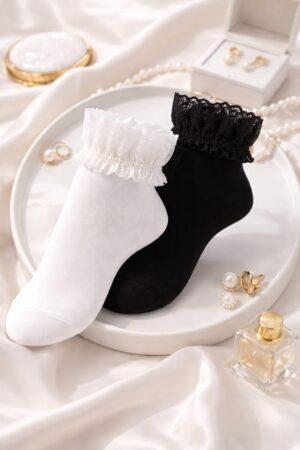 Alternative view of Elegant Lace Ankle Socks